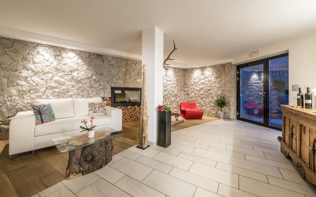 אורטיסיי Avita - Suites To Relax מראה חיצוני תמונה